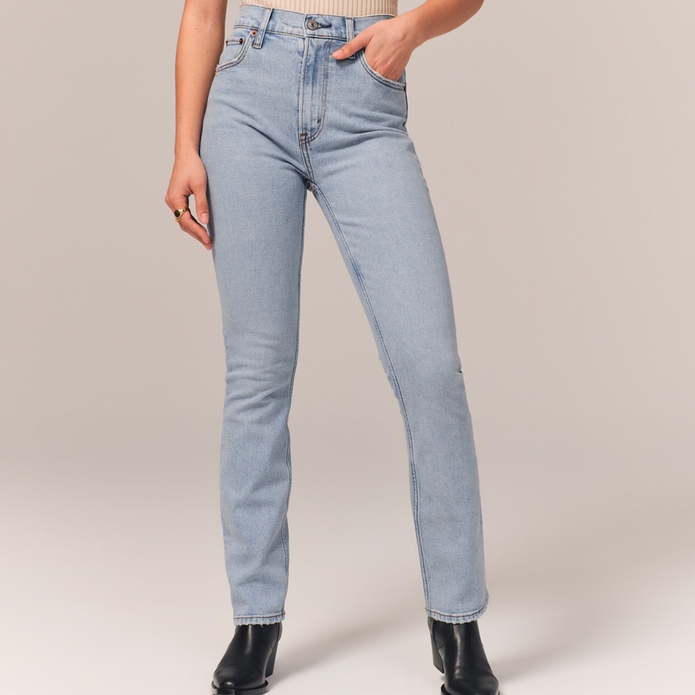 Abercrombie 90s Slim Straight Jeans